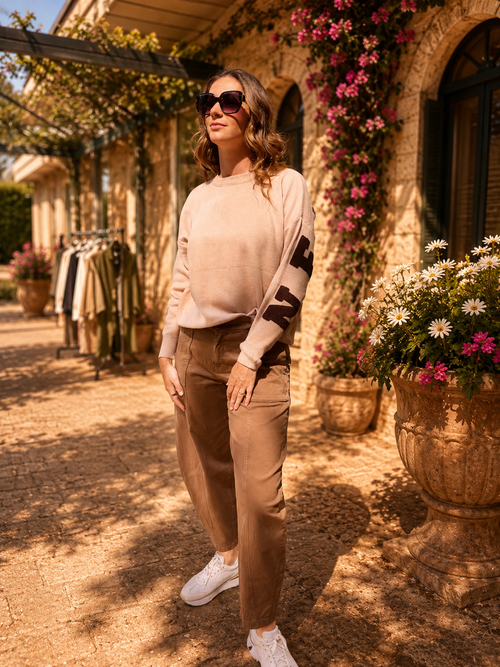 Beige Gebreide Trui met Mouwdetail